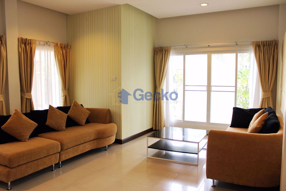 3 ห้องนอน บ้าน in SP Village 5  พัทยาตะวันออก H004548 (Photo 3)
