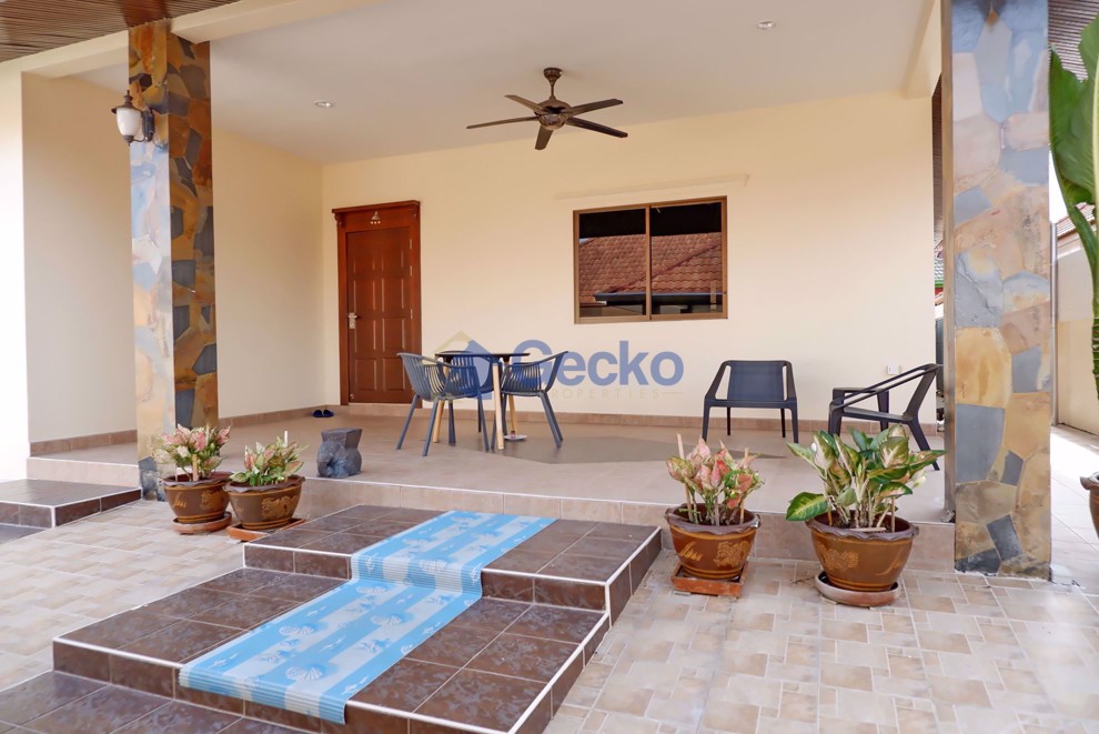 3 Bedrooms House in Pattaya Hill Village 1  East Pattaya H007305 (Photo 2)