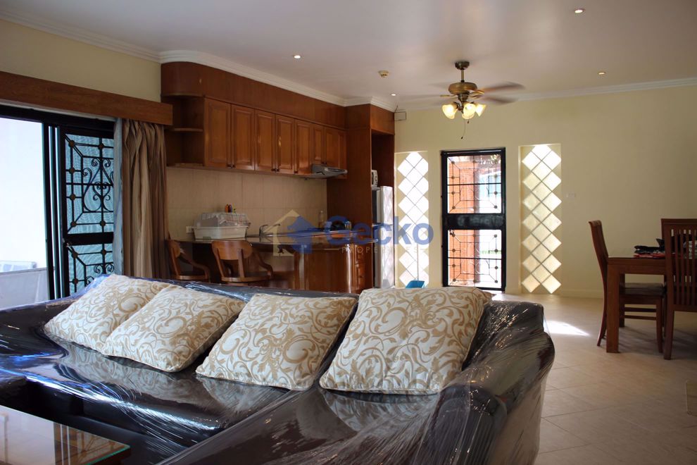 2 ห้องนอน บ้าน in Siam Executive Estate  พัทยาตะวันออก H007668 (Photo 2)