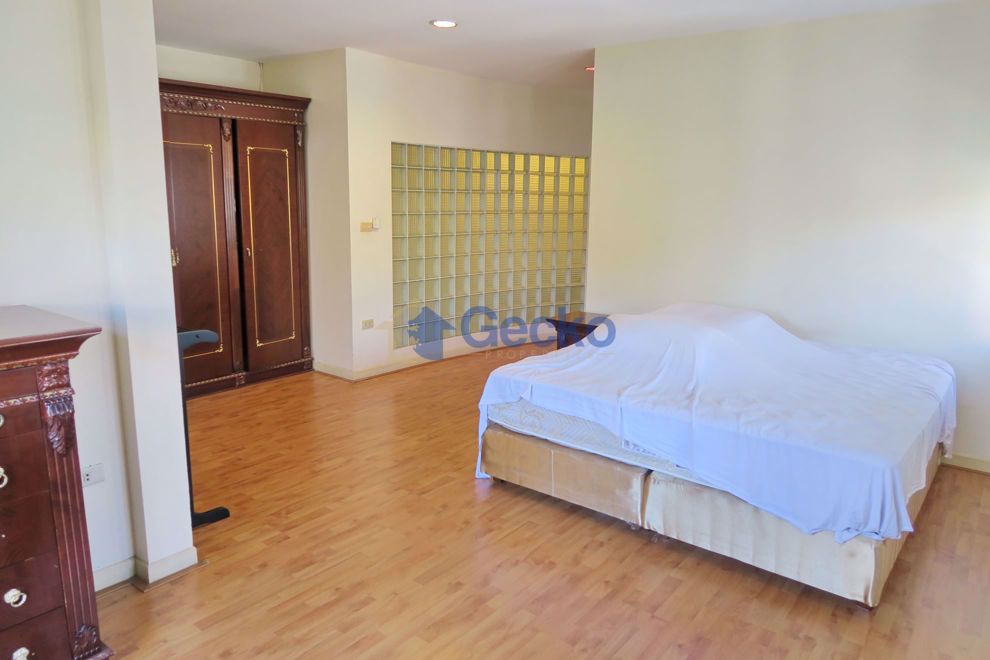 2 ห้องนอน บ้าน in Central Park 2  พัทยากลาง H006847 (Photo 2)
