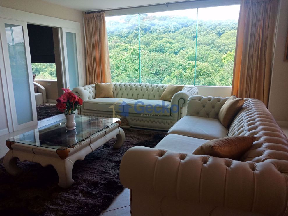 1 Bedroom Condo in Executive Residence 4 Pratumnak C005606 (Photo 4)
