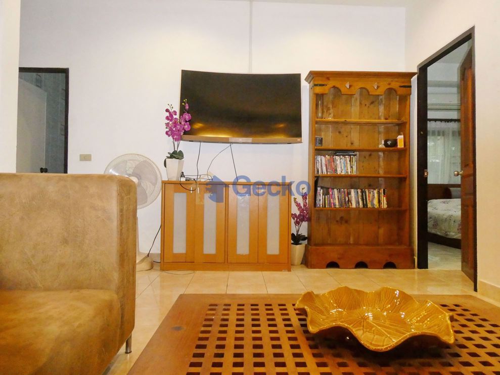 2 Bedrooms House in Eastern Park  East Pattaya H007892 (Photo 2)