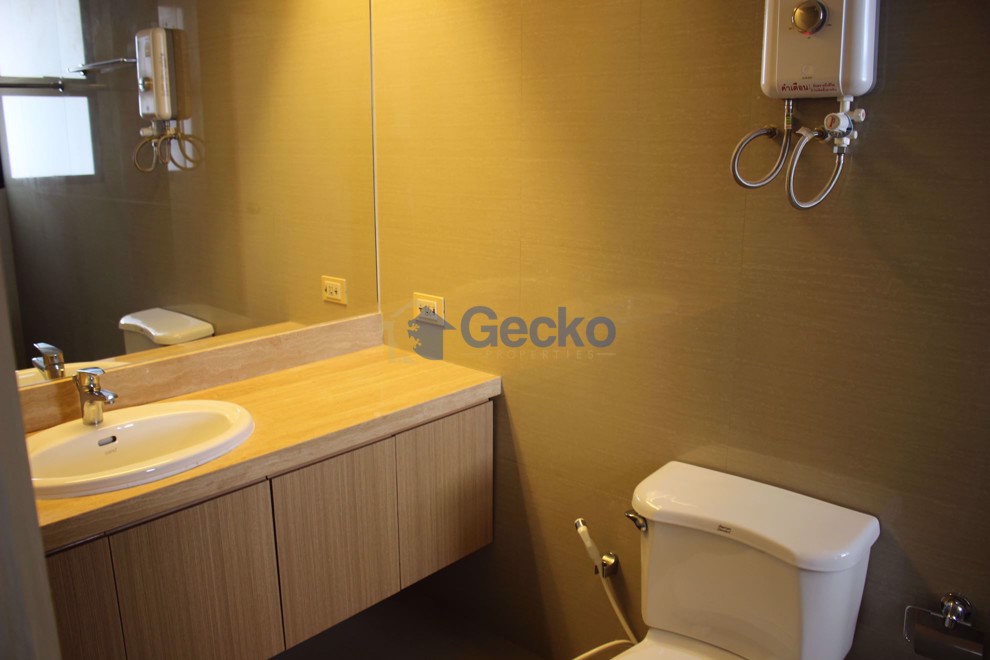 3 Bedrooms Condo in Royal Cliff Garden Pratumnak C006352 (Photo 4)