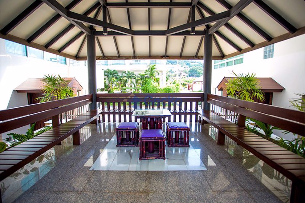 The Bay View Condominium 2 (Photo 3)