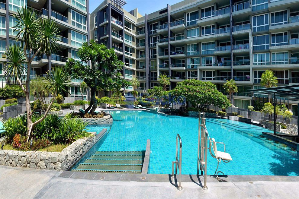 Apus Condominium (Cover Photo)