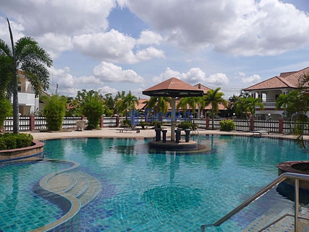 Pattaya Lagoon (Cover Photo)