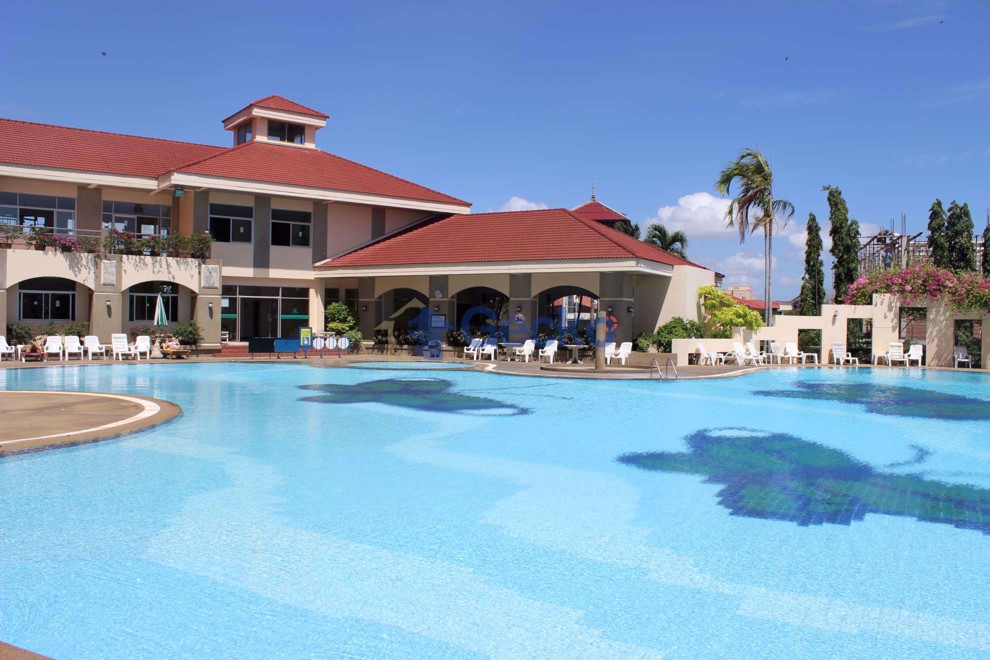 Jomtien Beach Condo (Photo 1)