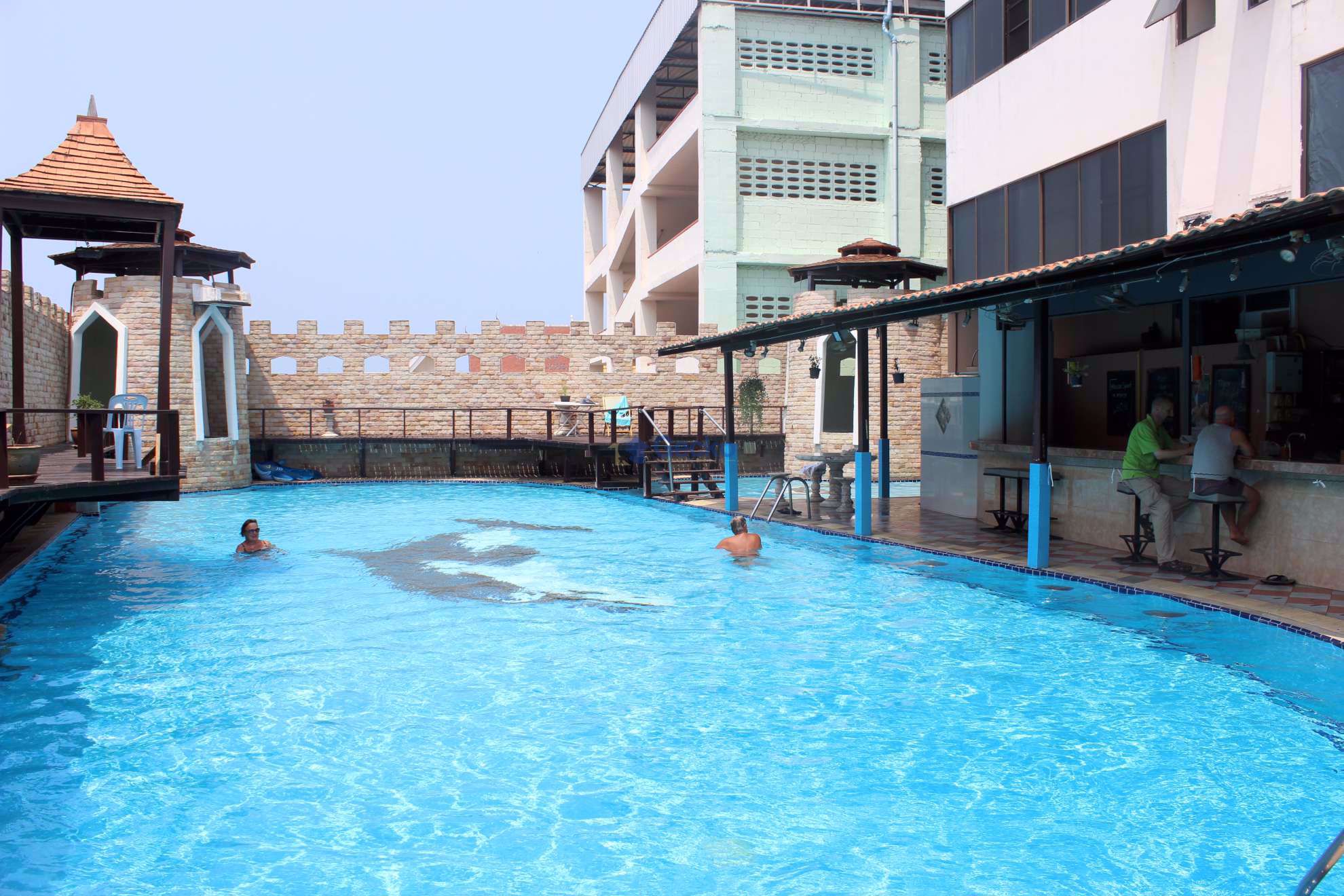Center Condotel