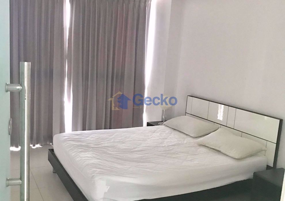 1 Bedroom Condo in Park Royal 3 Pratumnak C005806 (Photo 2)