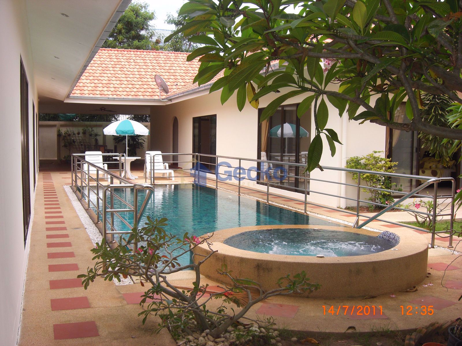 Avoca Gardens 1