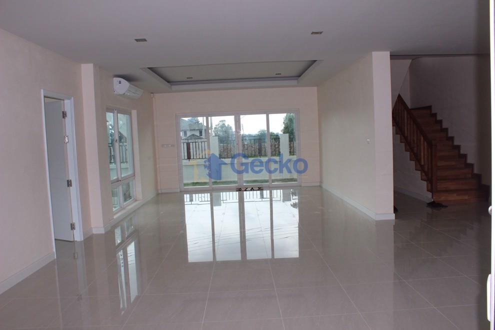 เลคไซด์ คอร์ท 5 (Photo 1)