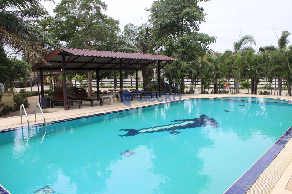 Dhewee Resort (Cover Photo)