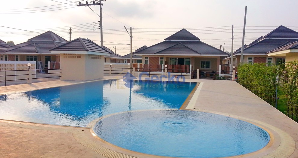 Chokchai Village 10 (Cover Photo)