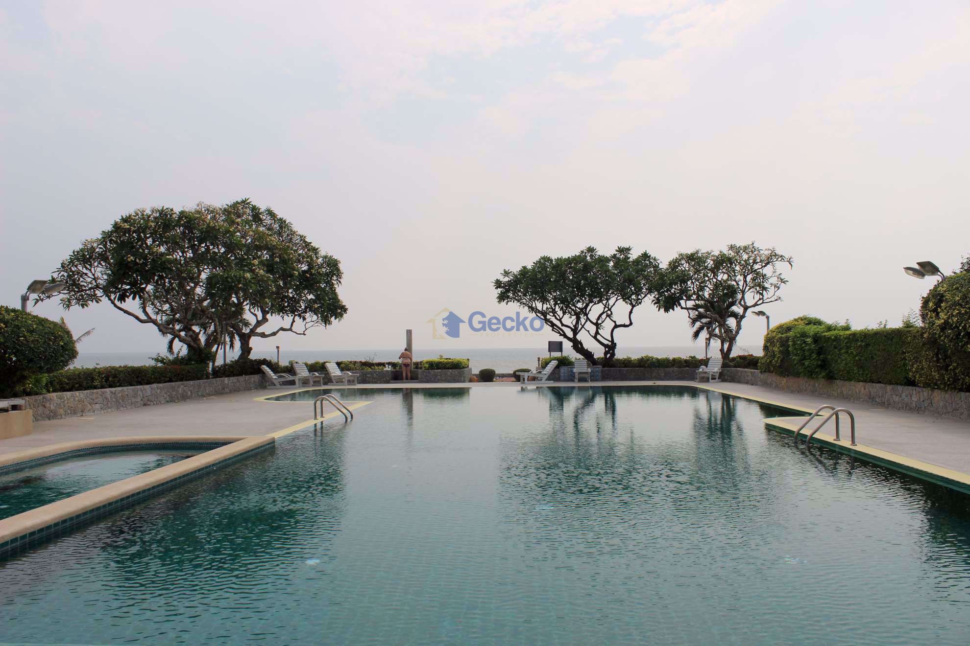 Chom Talay Resort