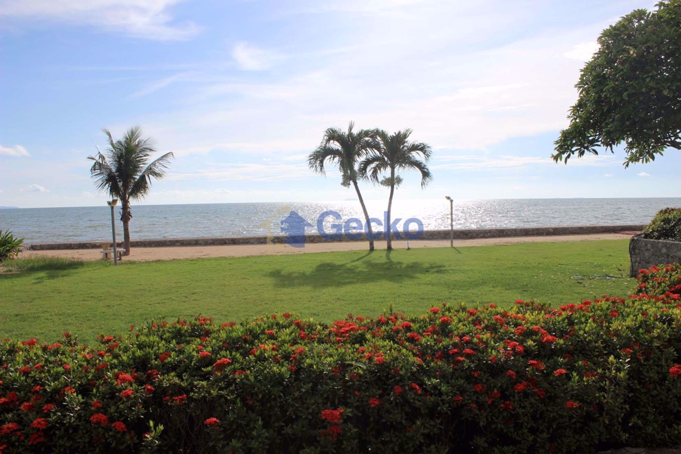 Chom Talay Resort (Photo 3)