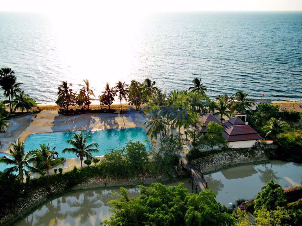 Sunshine Beach Condotel (Cover Photo)