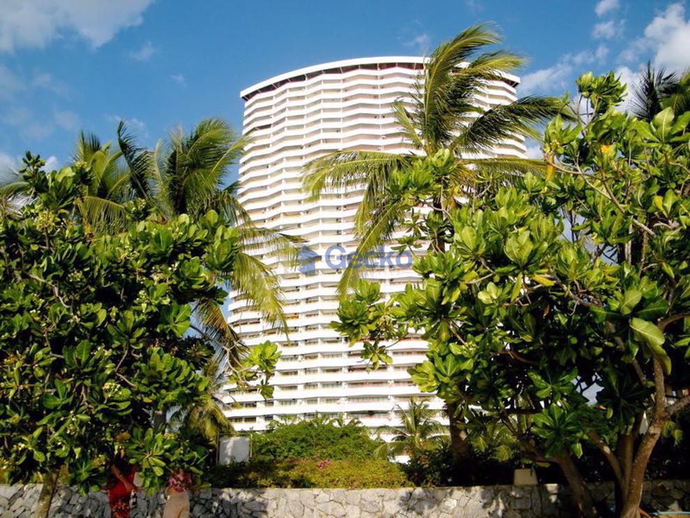 Sunshine Beach Condotel (Photo 1)