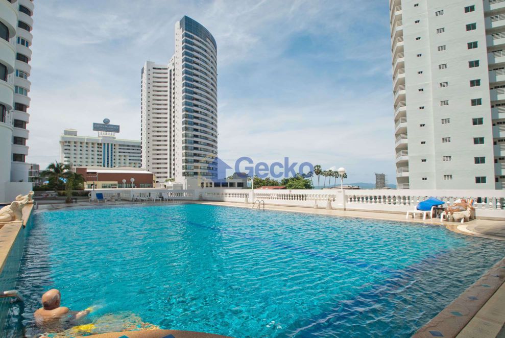 Jomtien Complex (Cover Photo)