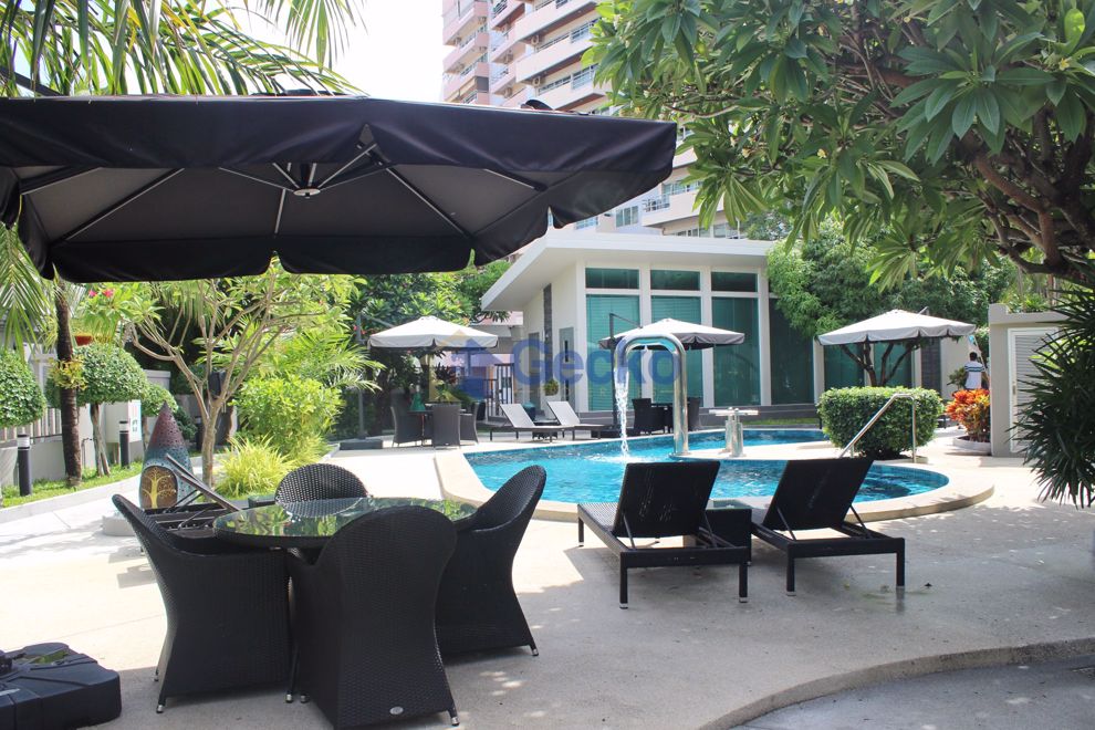 Chateau Dale Tropical Villa (Cover Photo)