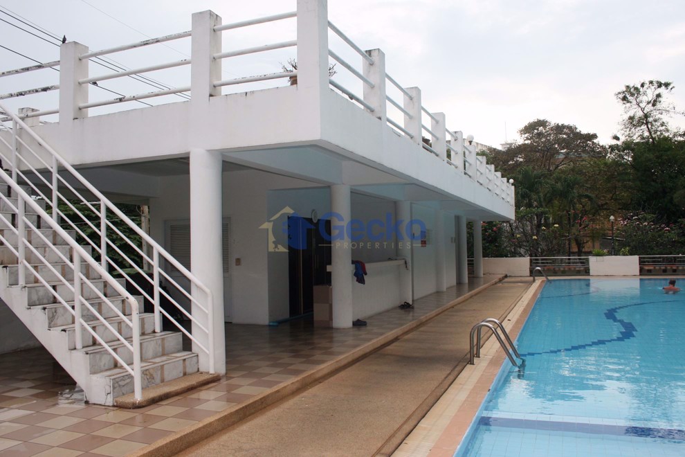 Yensabai Condotel (Photo 1)