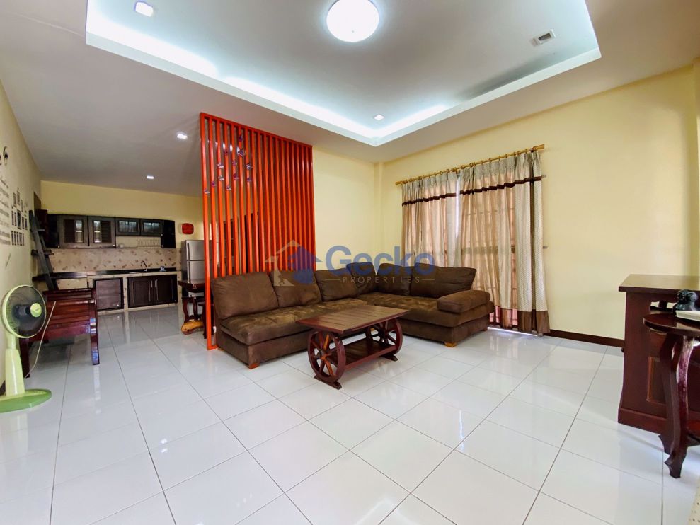 2 ห้องนอน บ้าน in T.W. Park View  พัทยาตะวันออก H008946 (Photo 3)