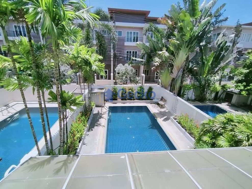 3 Bedrooms bed in House in The Meadows in East Pattaya H008989 (Photo 2)