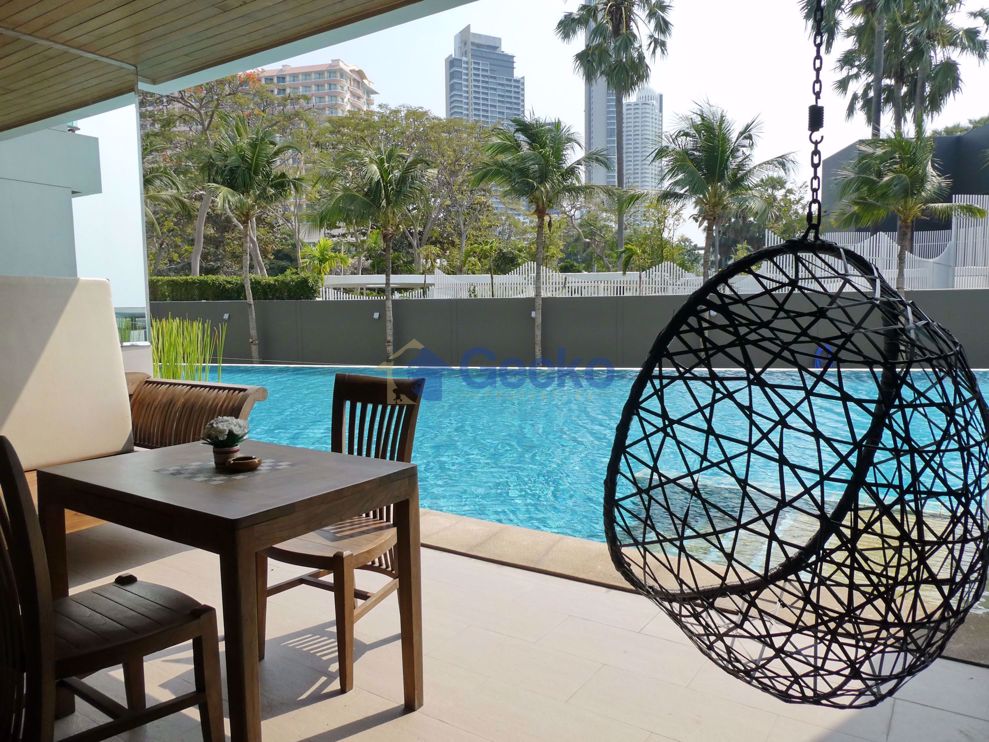 Studio Condo in Ananya Beachfront Condominium Wongamat C009040 (Cover Photo)