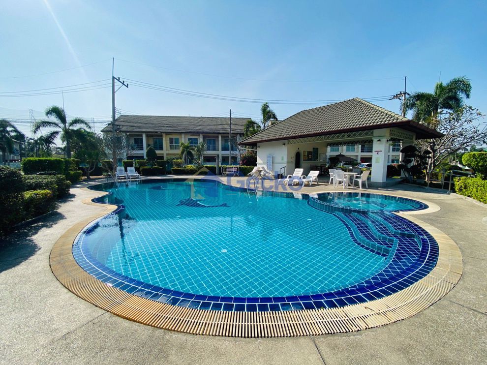 3 Bedrooms House in Green Field Villa 3  East Pattaya H009053 (Photo 2)
