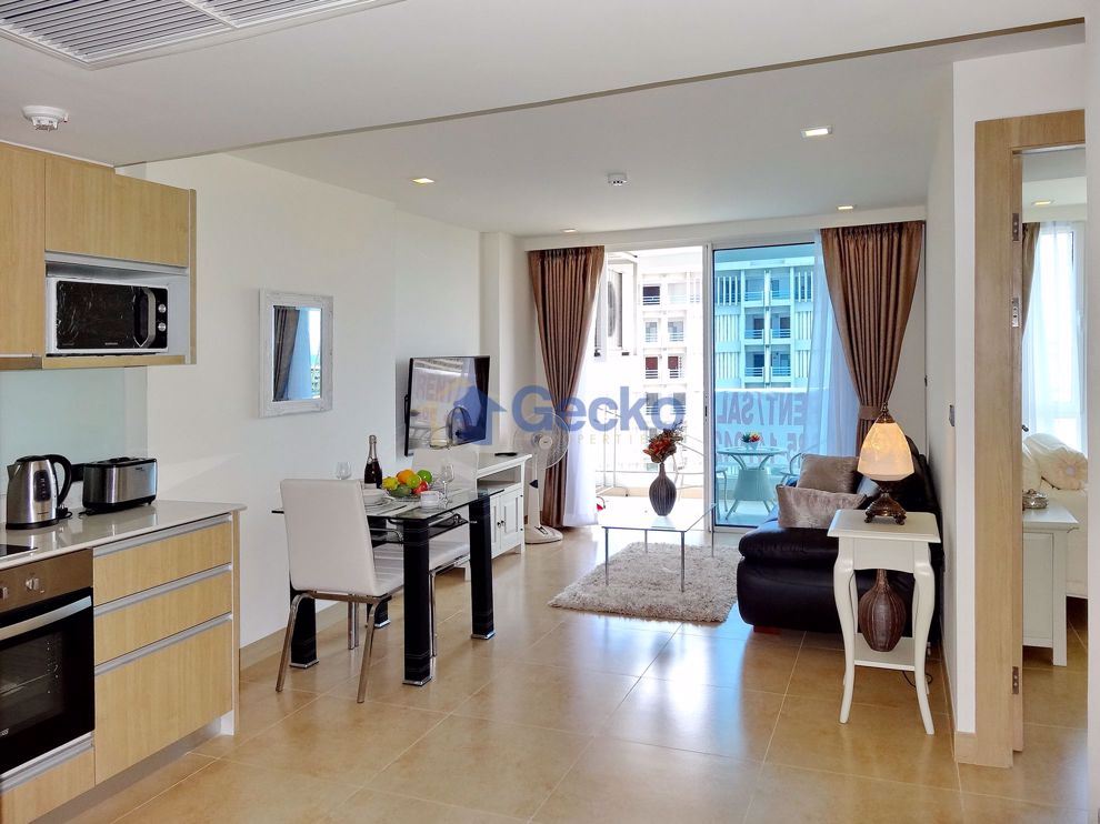 1 Bedroom Condo in The Cliff Pratumnak C009054 (Cover Photo)