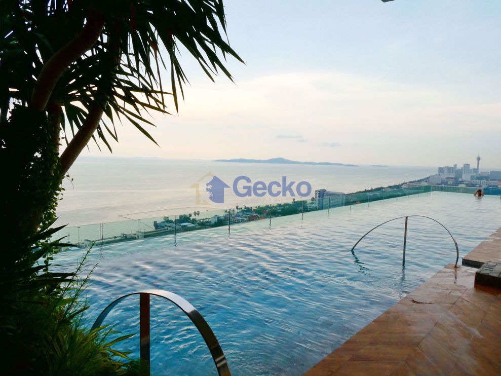 1 Bedroom Condo in The Riviera Jomtien Jomtien C009057 (Photo 1)