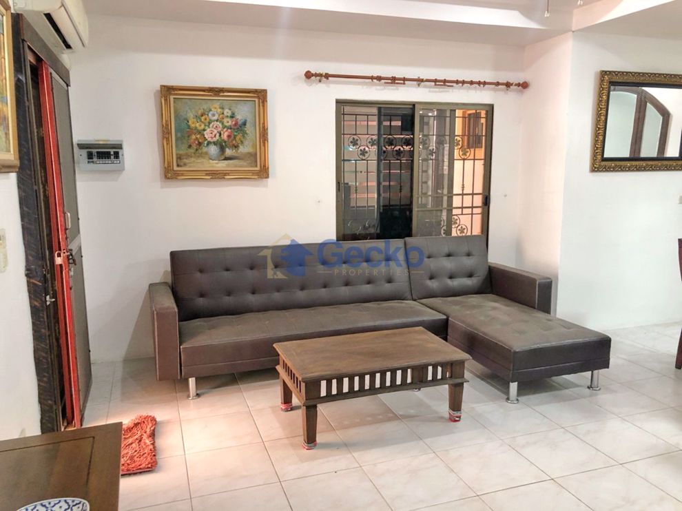 5 ห้องนอน บ้าน in Tanyawan Place  พัทยากลาง H009058 (Photo 2)
