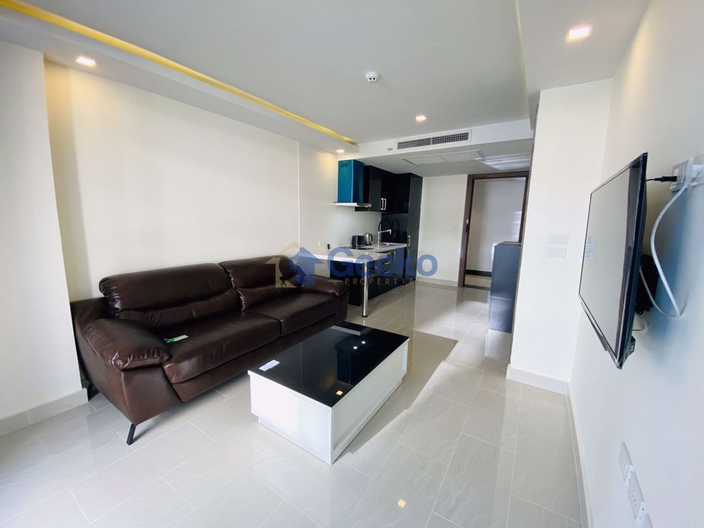 1 Bedroom Condo in Grand Avenue Central Pattaya C009061 (Photo 2)
