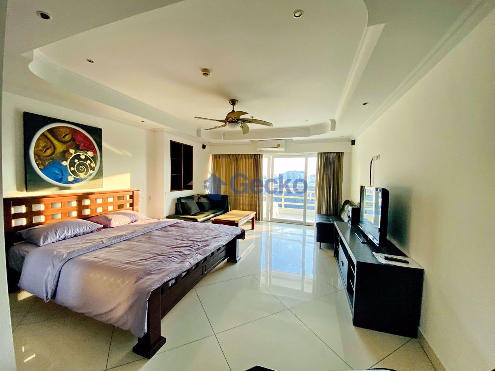 Studio Condo in View Talay 6 Central Pattaya C009062 (Photo 2)
