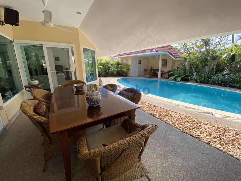 2 Bedrooms bed in House in Royal Prestige in East Pattaya H009082 (Photo 2)