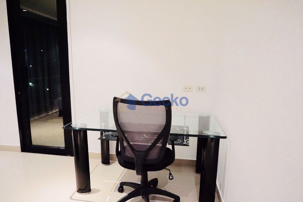 2 Bedrooms Condo in The Park Jomtien Jomtien C009086 (Photo 4)