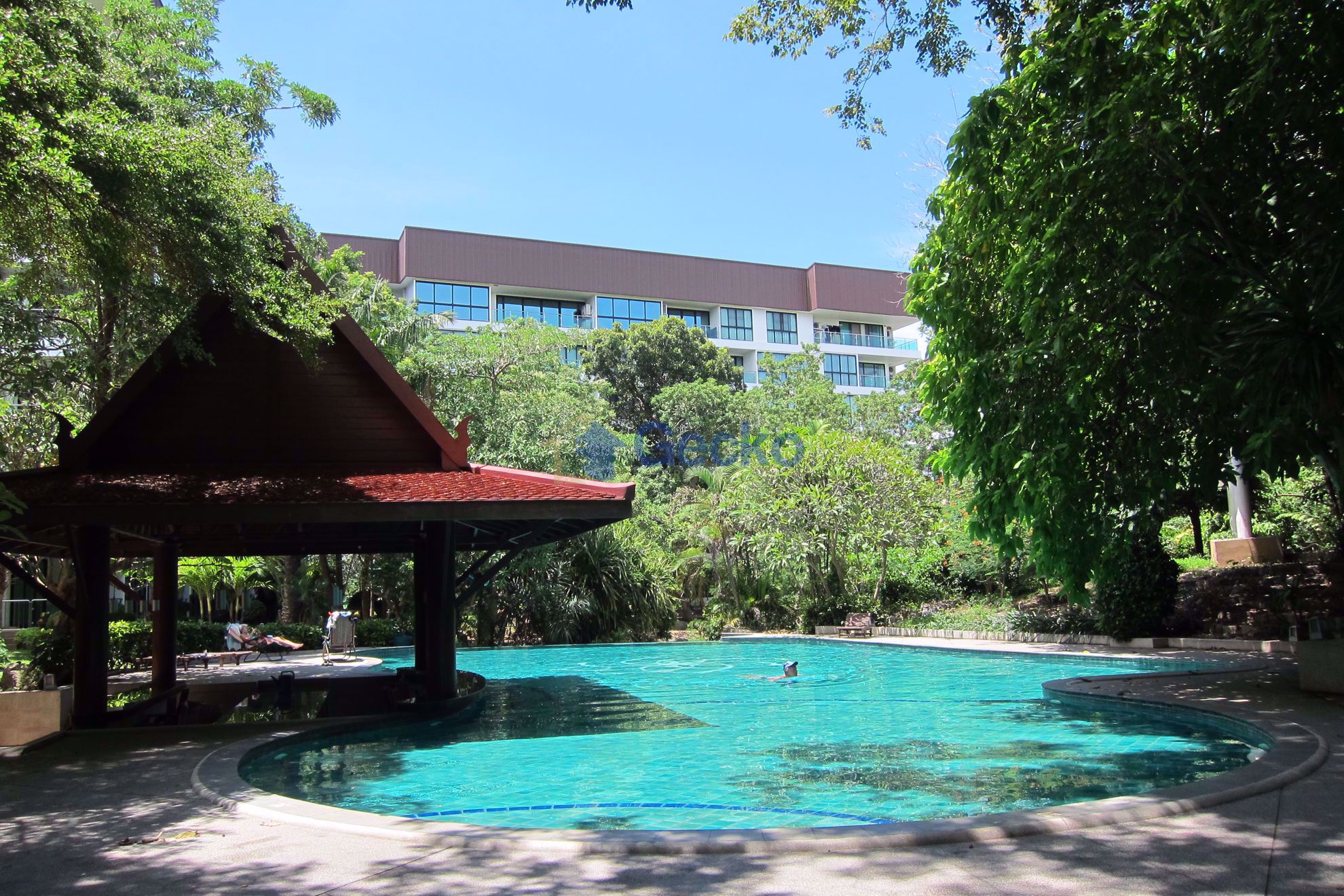 2 Bedrooms Condo in The Park Jomtien Jomtien C009086