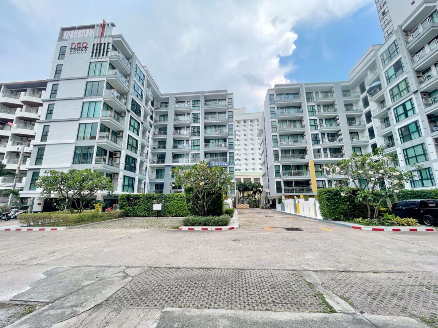 Neo Condo