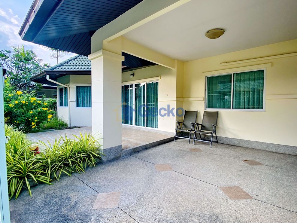 3 Bedrooms House in Green Field Villa 3  East Pattaya H009110 (Photo 2)