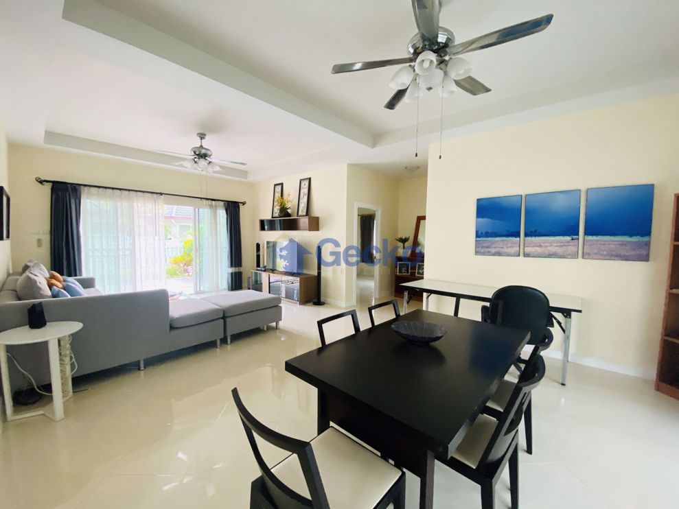 3 Bedrooms House in Green Field Villa 3  East Pattaya H009110 (Photo 3)