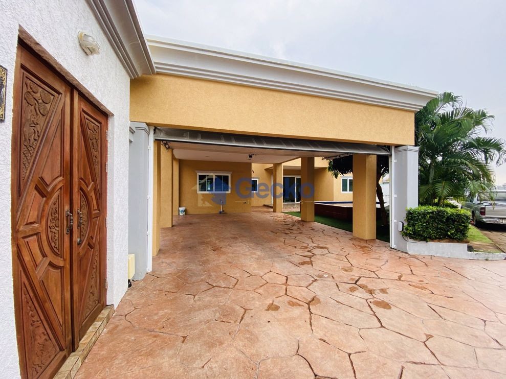 3 Bedrooms bed in House in Siam Royal View in East Pattaya H009141 (Photo 2)