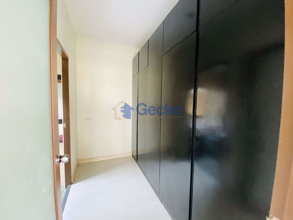 3 ห้องนอน บ้าน เข้า เซตัน พาร์ค  พัทยาตะวันออก H002733 (Photo 2)