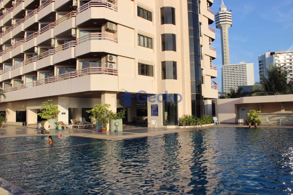 2 Bedrooms bed in Condo in Kieng Talay Condo in Pratumnak C009167 (Photo 1)
