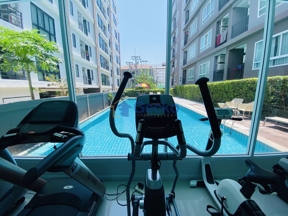 Sfifty Condominium (Photo 3)
