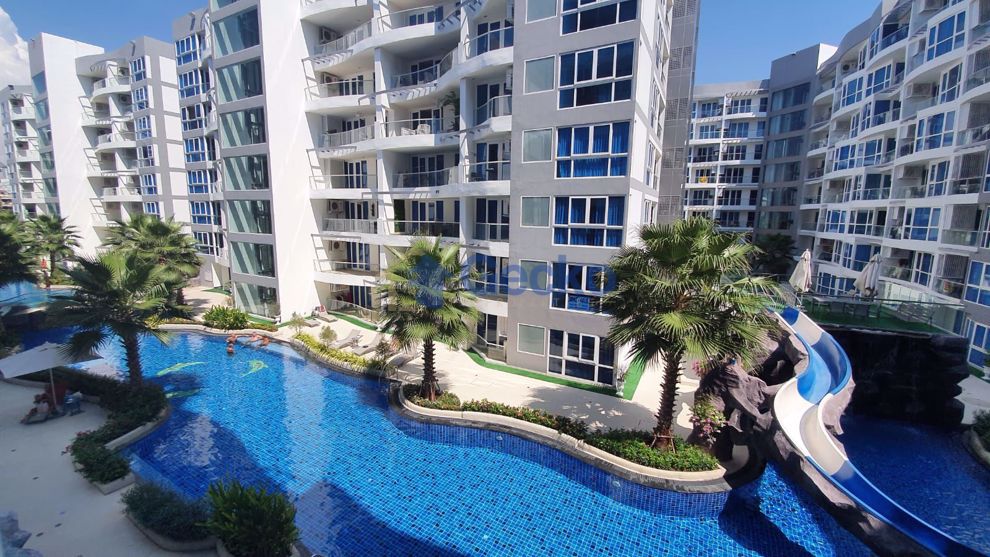 1  Bedroom bed in Condo in Grand Avenue Pattaya in Central Pattaya C009188 (Photo 1)