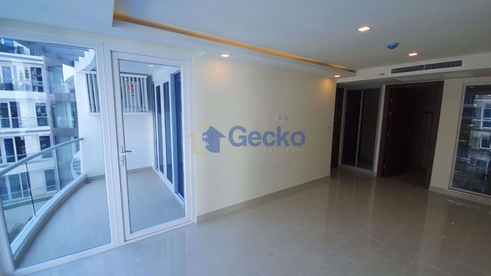 1  Bedroom bed in Condo in Grand Avenue Pattaya in Central Pattaya C009188 (Photo 2)