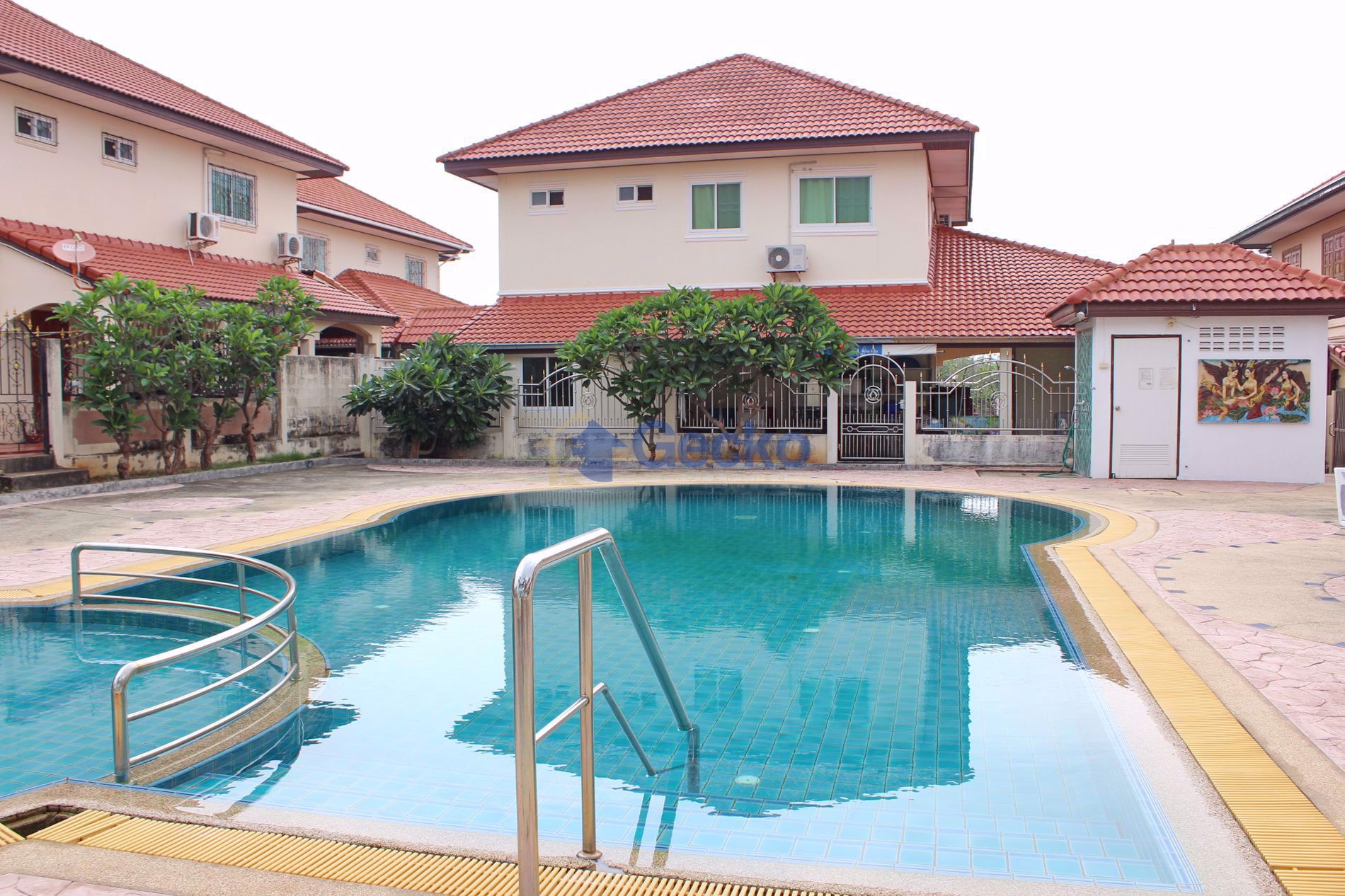 Royal View Village