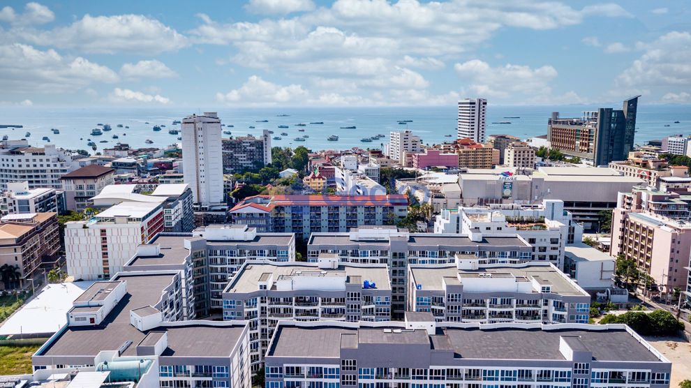 2 Bedrooms Condo in Grand Avenue Central Pattaya C008254 (Photo 1)