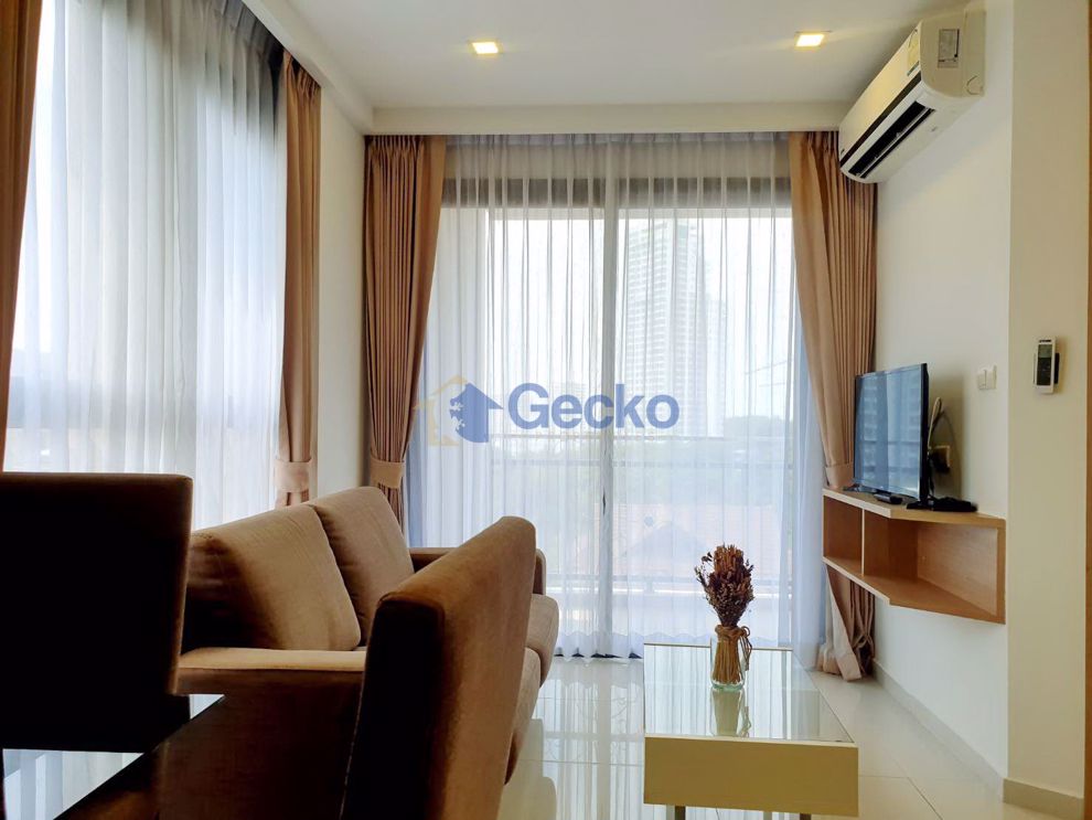 1 Bedroom Condo in City Garden Pratumnak Pratumnak C009212 (Photo 3)