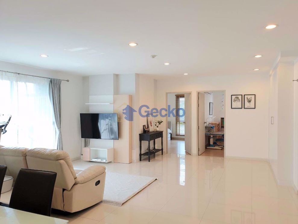 3 Bedrooms Condo in Natureza North Pattaya C009219 (Photo 1)