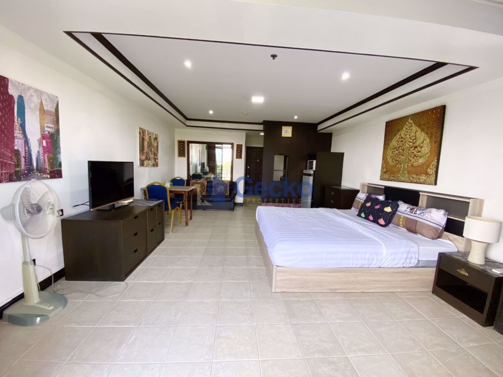 Studio bed in Condo in View Talay 2 in Jomtien C009223 (Photo 2)